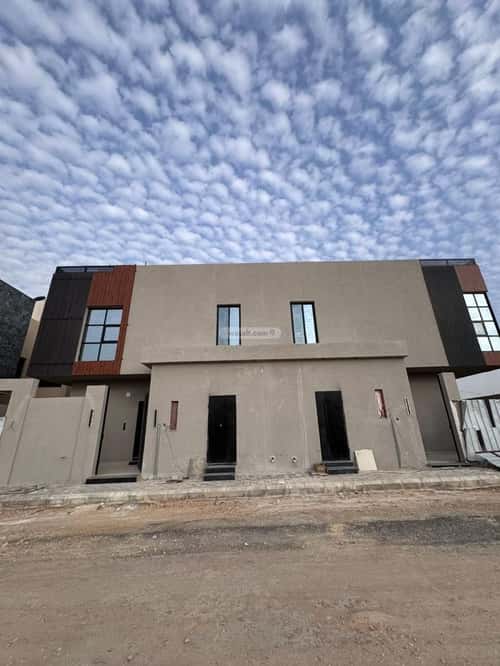5 bedroom villa in Al Mahdiyyah 1