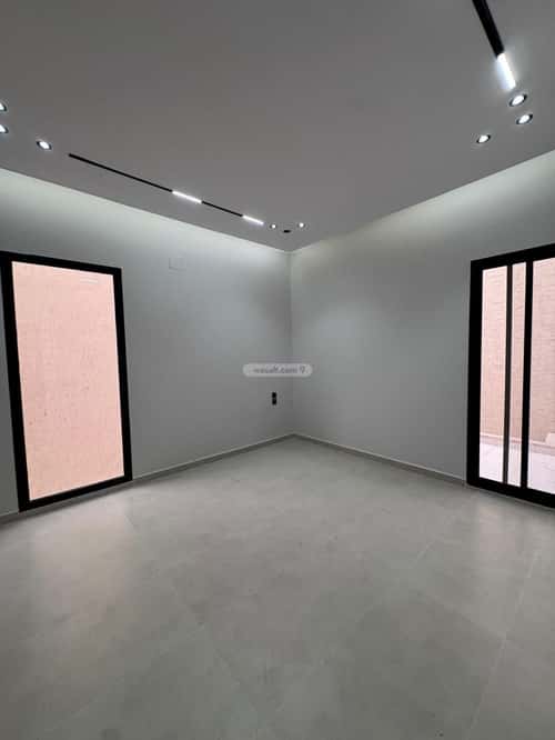 5 bedroom villa in Al Mahdiyyah 4