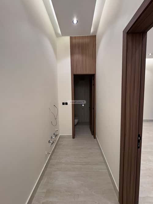 5 bedroom villa in Al Mahdiyyah 2