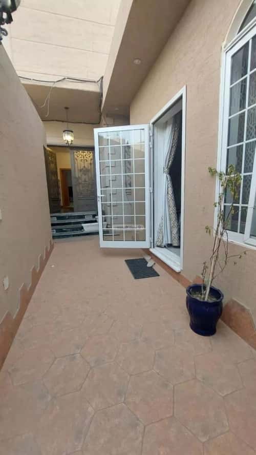 فيلا 4 غرف في الشهداء، الرياض 13