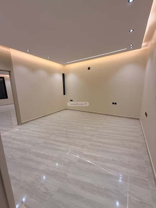 5 bedroom villa in Al Uraija Al Gharbi, Riyadh 13