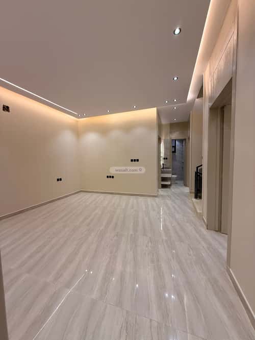 5 bedroom villa in Al Uraija Al Gharbi, Riyadh 6