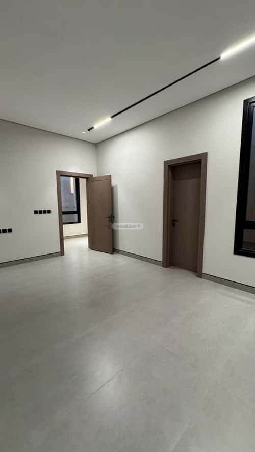 5 bedroom villa in Al Mahdiyyah 5