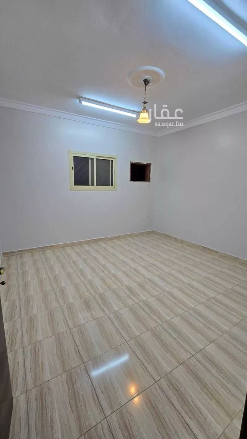 4 bedroom apartment in Al Zahrah, Riyadh 7