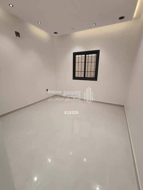 4 bedroom floor in Al Janadriyah 4