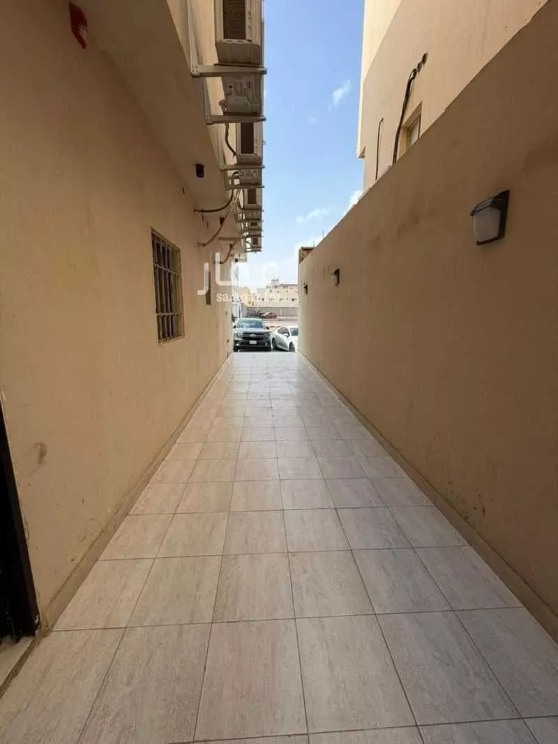 3 bedroom apartment in Ishbiliyah, Riyadh 7
