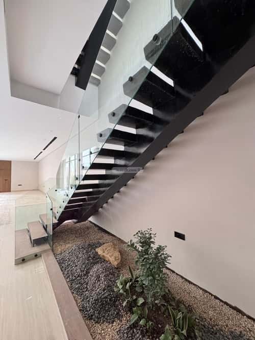 6 bedroom villa in Al Mahdiyyah 3