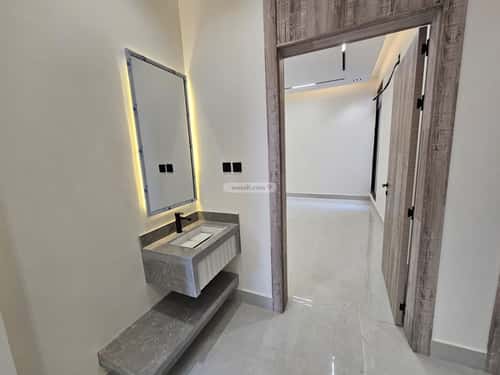 4 bedroom floor in Al Maizilah 9