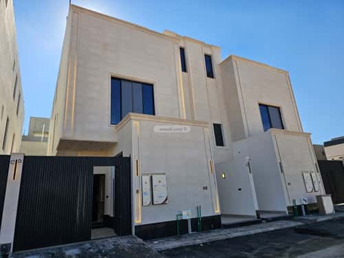 4 bedroom floor in Al Maizilah 5