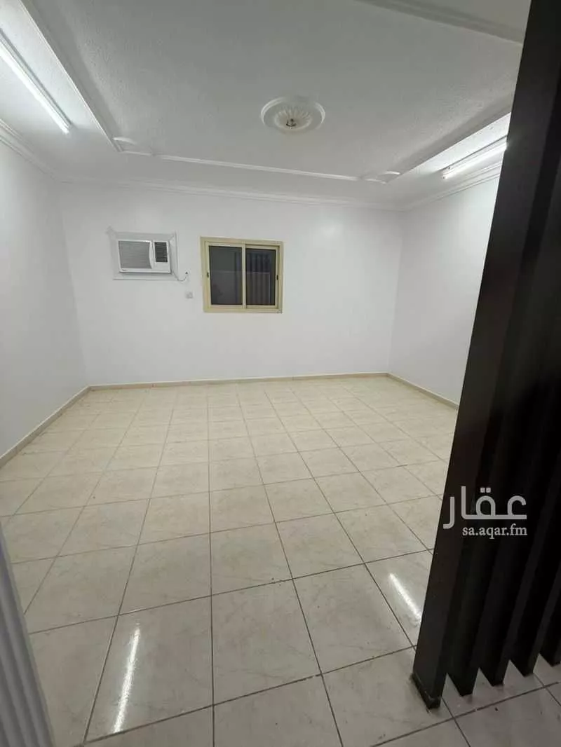 شقة 4 غرف في الرمال 3