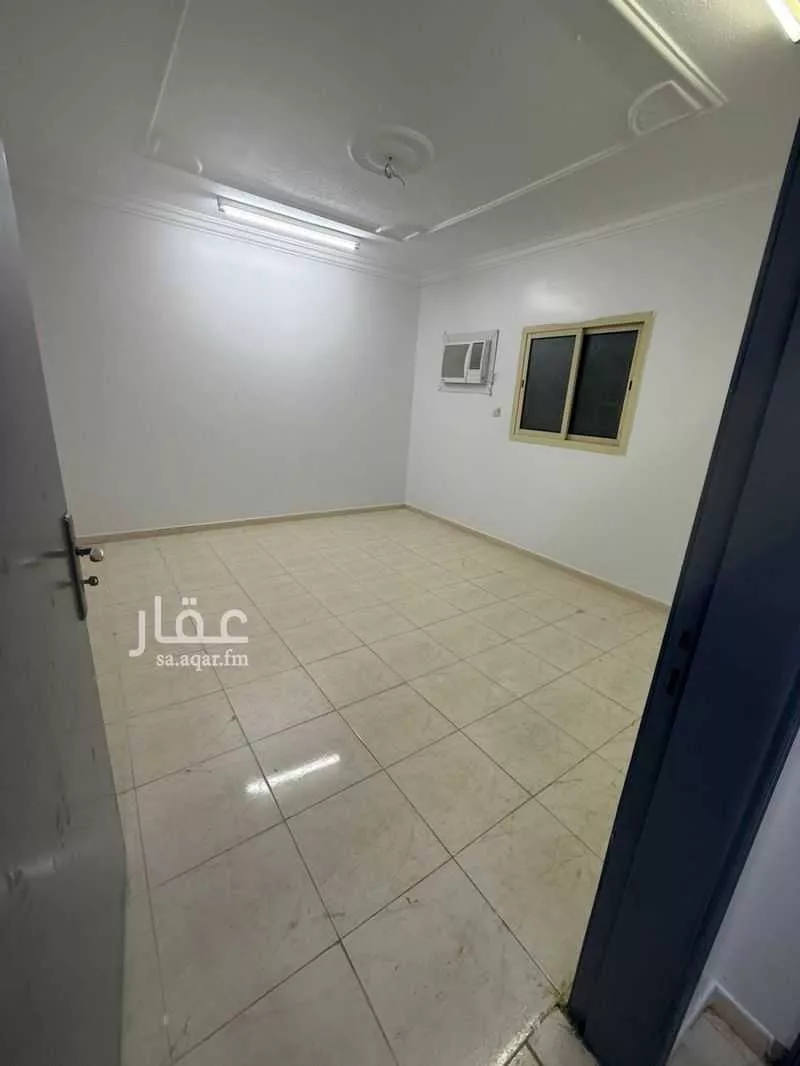 شقة 4 غرف في الرمال 4