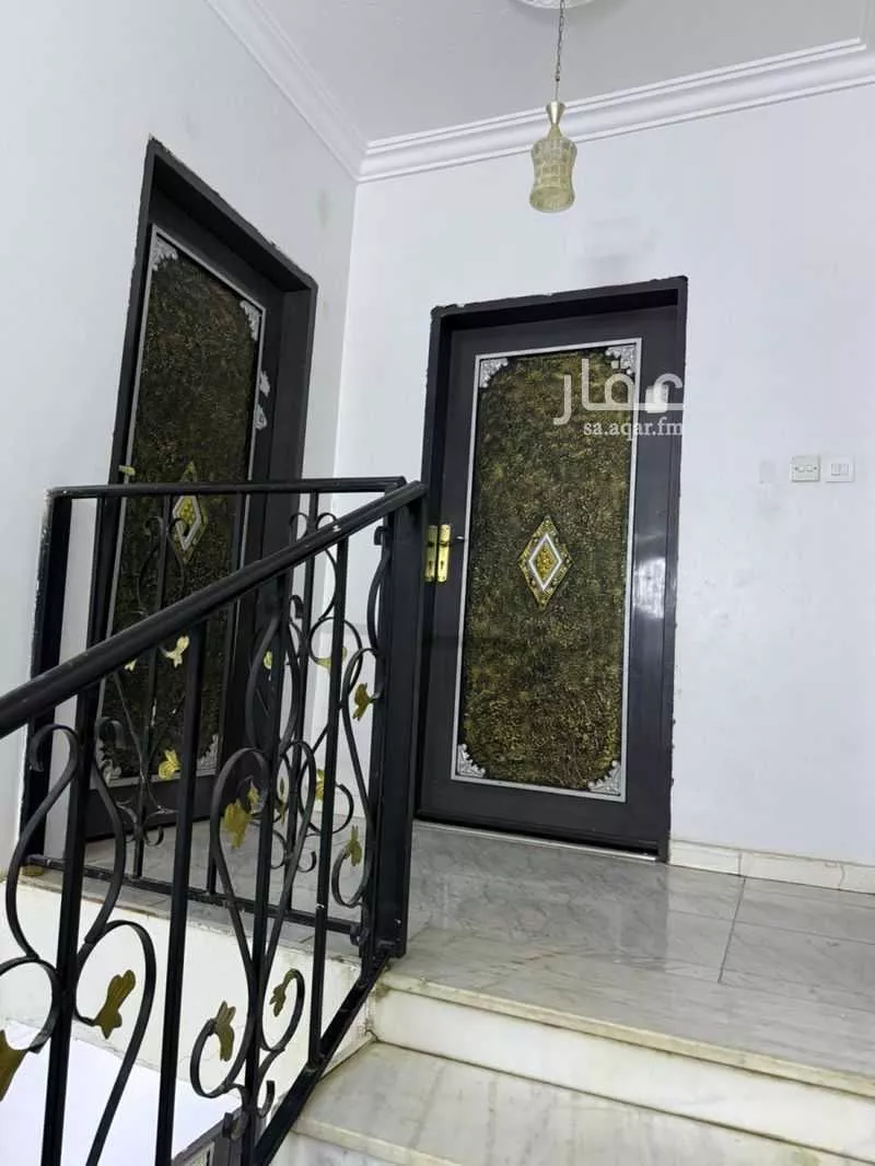 شقة 4 غرف في الرمال 5