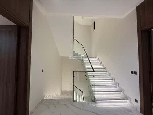 6 bedroom villa in Al Mahdiyyah 1