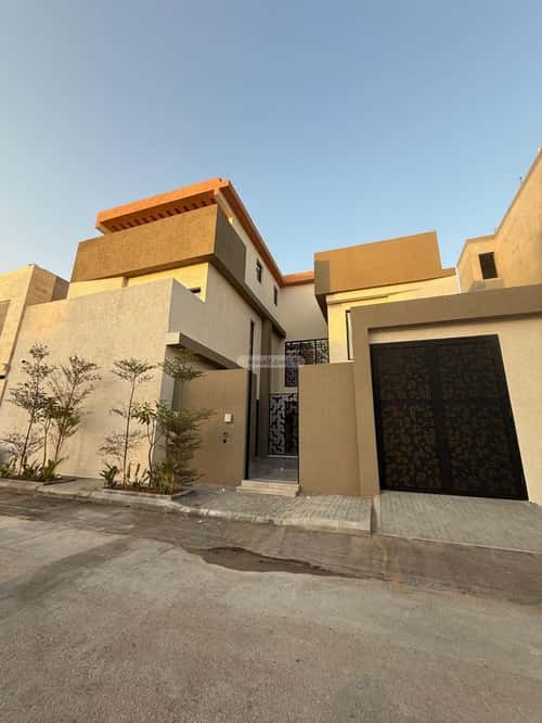 6 bedroom villa in Al Mahdiyyah 2