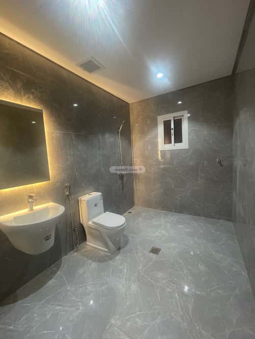 6 bedroom villa in Al Falah 2