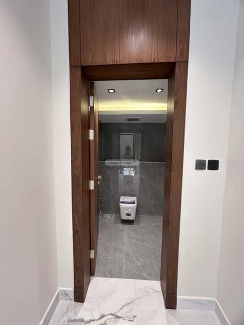 5 bedroom villa in Al Narjis 6