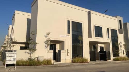 5 bedroom villa in Al Mahdiyyah 4