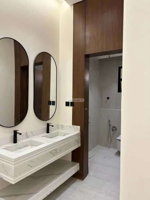 7 bedroom apartment in Al Janadriyah 4