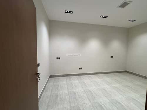 4 bedroom apartment in Al Rimal 16