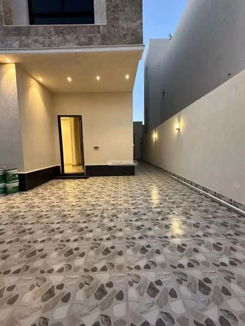 5 bedroom villa in Al Rimal 15