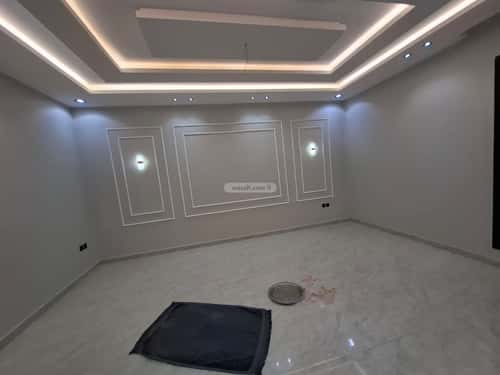 5 bedroom villa in Al Uraija Al Gharbi 1