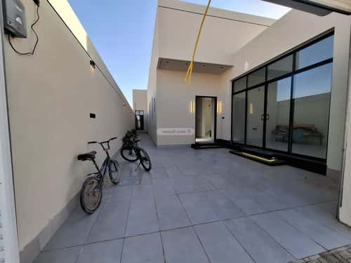 4 bedroom floor in Dahiat Namar 1