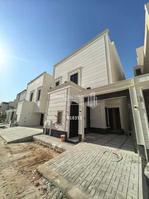 7 bedroom apartment in Al Janadriyah 1