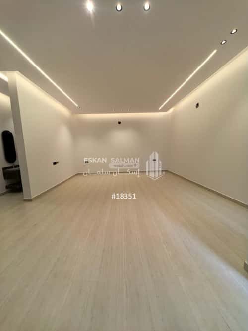 7 bedroom apartment in Al Janadriyah 15