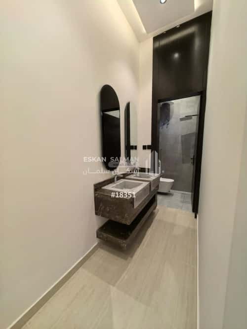 7 bedroom apartment in Al Janadriyah 3