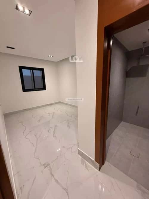 3 bedroom floor in Al Janadriyah 1