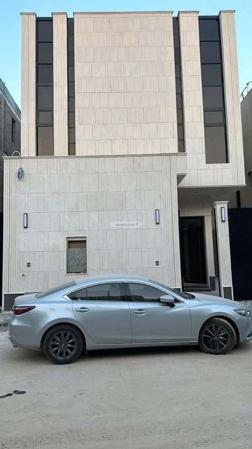 3 bedroom floor in Al Janadriyah 2