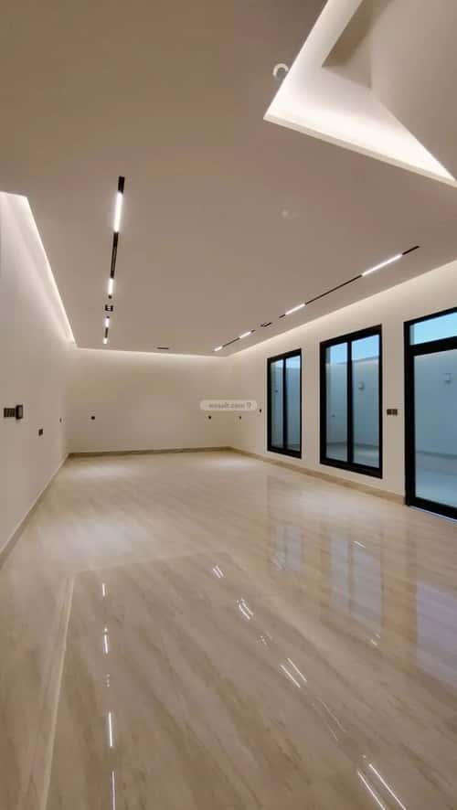 5 bedroom villa in Al Rimal 2