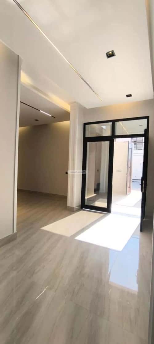 6 bedroom villa in Al Rimal 3