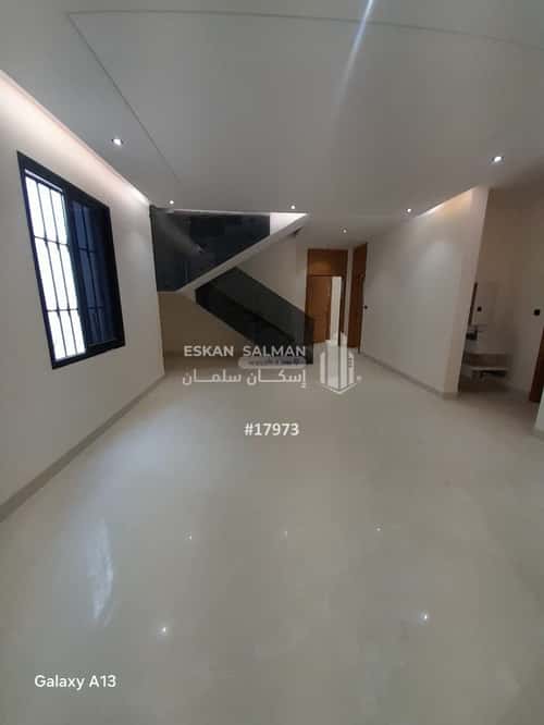 6 bedroom floor in Al Janadriyah 2