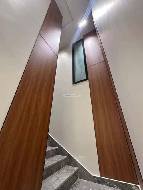 5 bedroom villa in Al Rimal 2