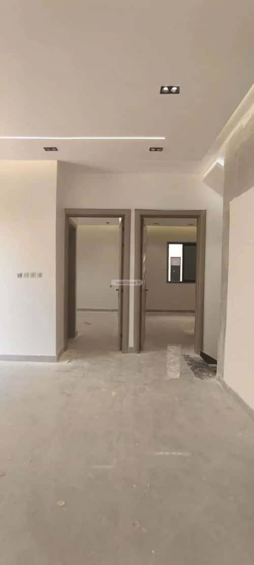 5 bedroom villa in Al Qadisiyah 2