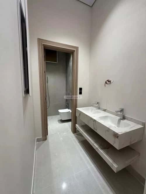 4 bedroom floor in Al Munsiyah 3