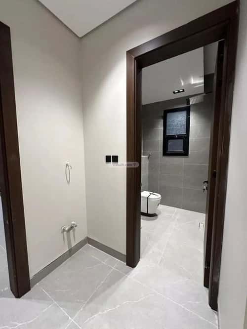 3 bedroom floor in Ishbiliyah 2