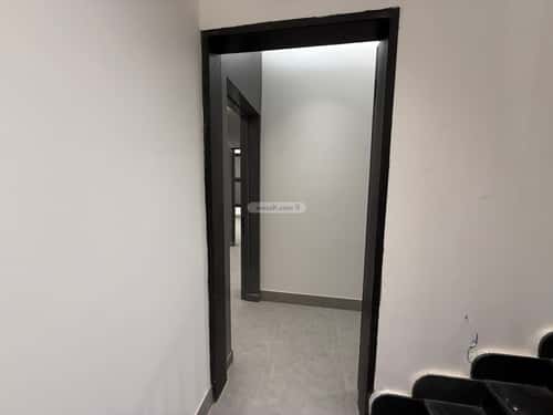 4 bedroom floor in Al Munsiyah 5