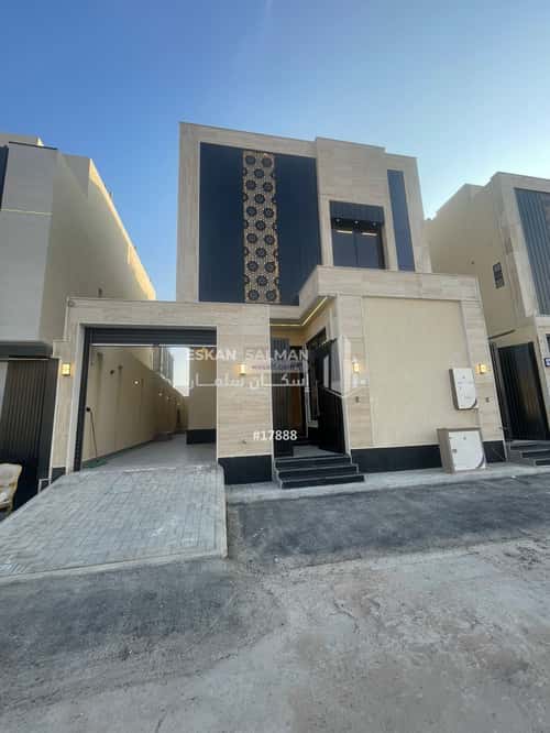 11 bedroom villa in Al Bayan 5