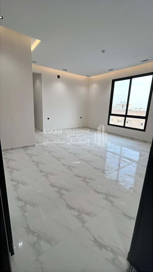 4 bedroom apartment in Al Zahrah 5