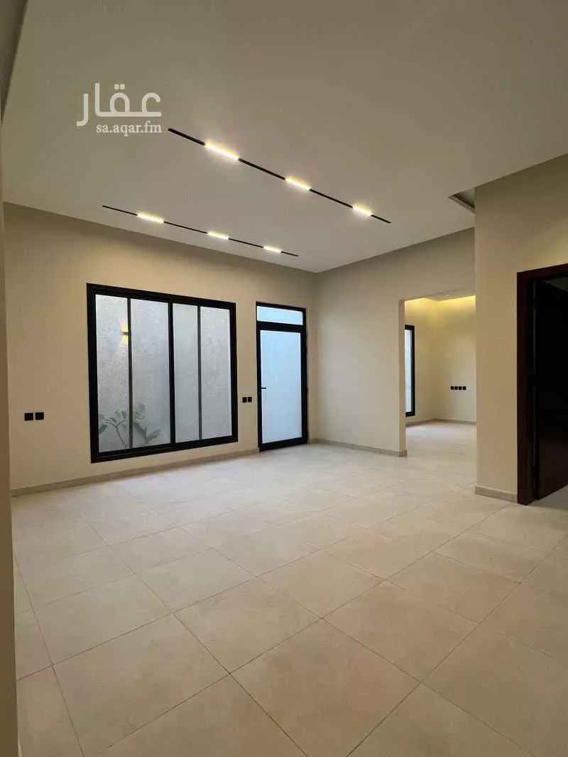 4 bedroom floor in Ash Sharq 4