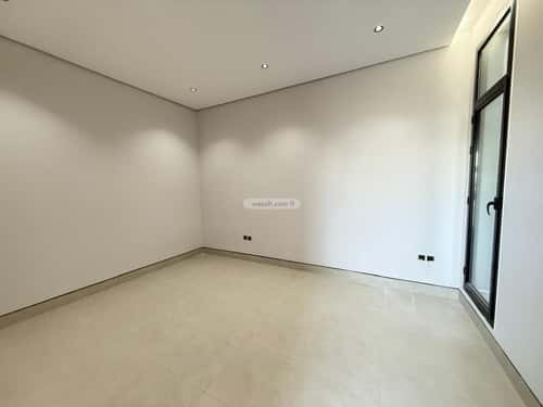 5 bedroom villa in Al Mahdiyyah 19