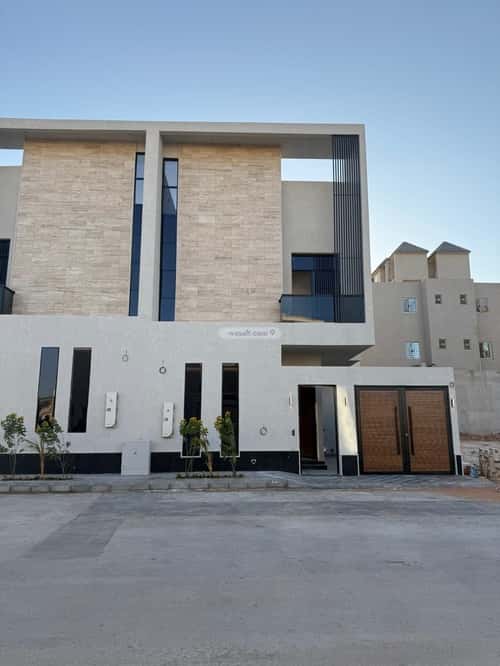 4 bedroom villa in Al Mahdiyyah 3