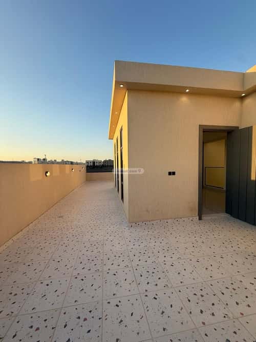 6 bedroom villa in Al Mahdiyyah 2