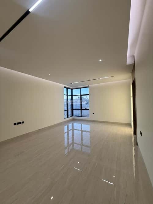 6 bedroom villa in Al Mahdiyyah 5