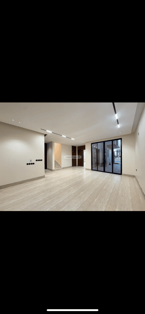 5 bedroom villa in Al Mahdiyyah 9