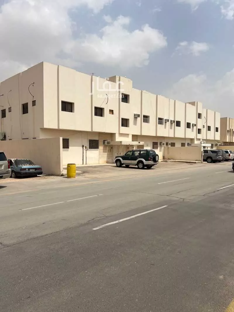 690 sqm building in Al Rawabi 7