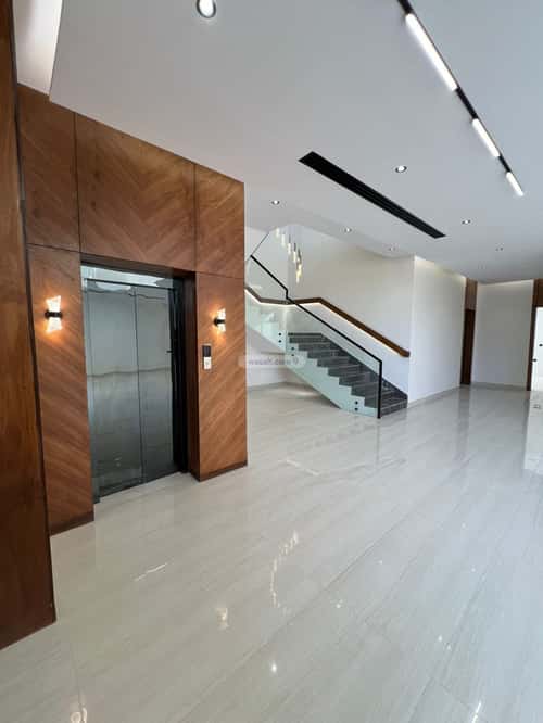 5 bedroom villa in Al Mahdiyyah 20