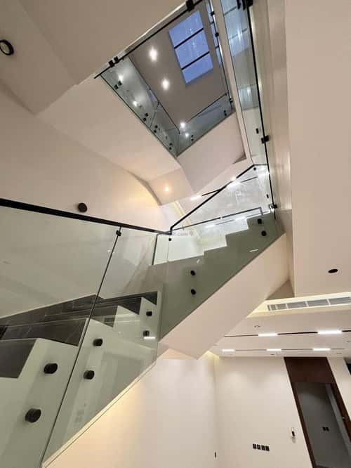 5 bedroom villa in Al Mahdiyyah 1